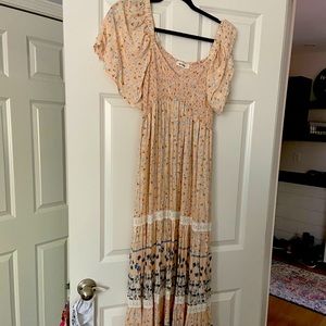 Floral maxi short sleeve dress